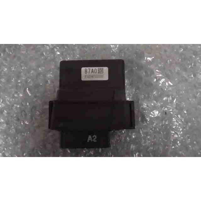 アクシスZ SED7J-003xxx の CDI *1658283901 中古 : バイクパーツCITY