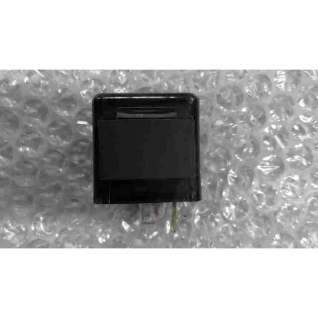 APE (エイプ) FI AC18-1001xxx の ウインカーリレー *1658372318 中古