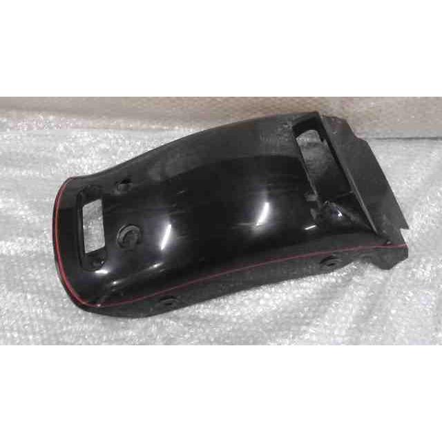 エリミネーター250 EL250A-003xxx の リアフェンダー *1659675582 中古