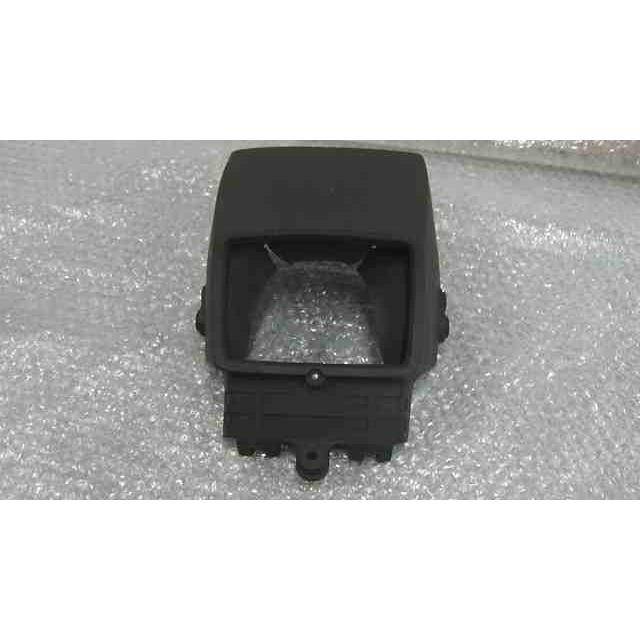 SEROW セロー225 1KH-022xxx の ヘッドライト カバー *1660783476 中古