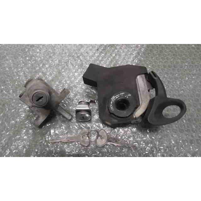 美品！アクシス100 G2 その2 グランドアクシス100 SB06J-222xxx の キーセット *1661304761 中古
