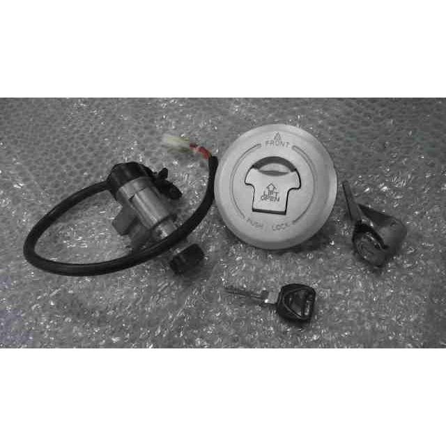 CBF125 ME4JC40CDE8125xx の キーセット *1661481671 中古