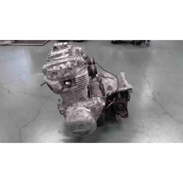 Z400LTD KZ400H-018xxx の エンジン 未作動 圧縮7 *1662686855 中古