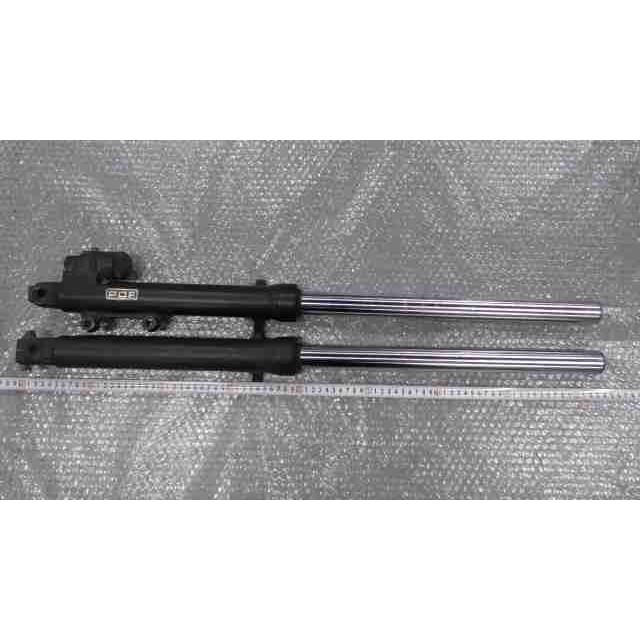 GF250 GJ71C-116xxx の フロントフォーク *1665625692 中古 : バイク