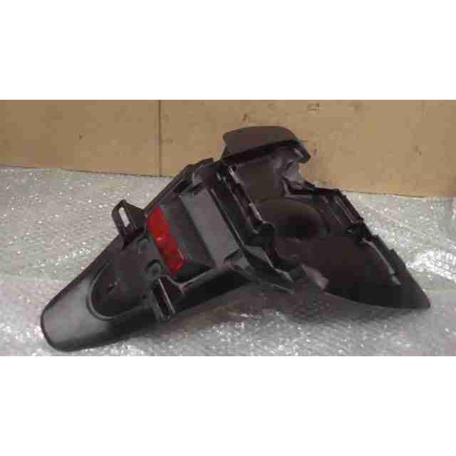 ジョルノ4スト GIORNO AF70 の リアフェンダー *1665630935 中古