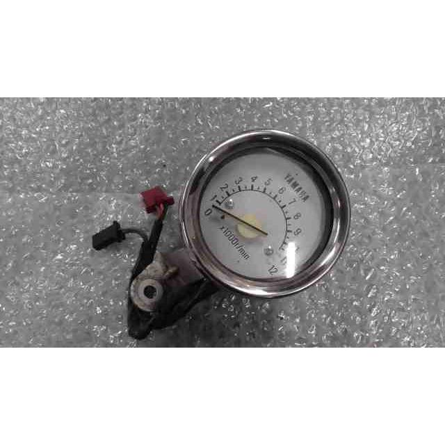 FZX750 2AK-020xxx の タコメーター *1668649783 中古 : バイク FZX750 2AK-020xxx の タコメーター *1668649783 中古 : バイク