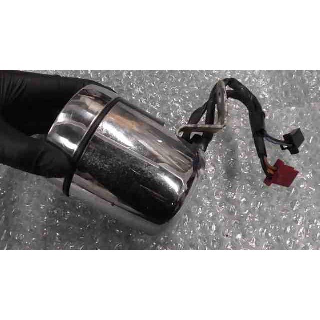 FZX750 2AK-020xxx の タコメーター *1668649783 中古 : バイク FZX750 2AK-020xxx の タコメーター *1668649783 中古 : バイク