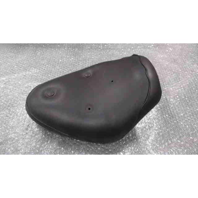 エリミネーター125 BN125A-018xxx の シート 社外 *1670896279 中古