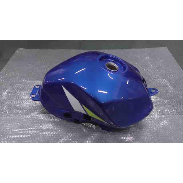 GSX250R LC6DN11AZ01109xxx の 燃料 タンク *1675136723 中古 : バイク