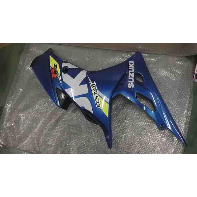 GSX-R125 DL33B-103xx の サイドカウル 右 *1677550117 中古 : バイク