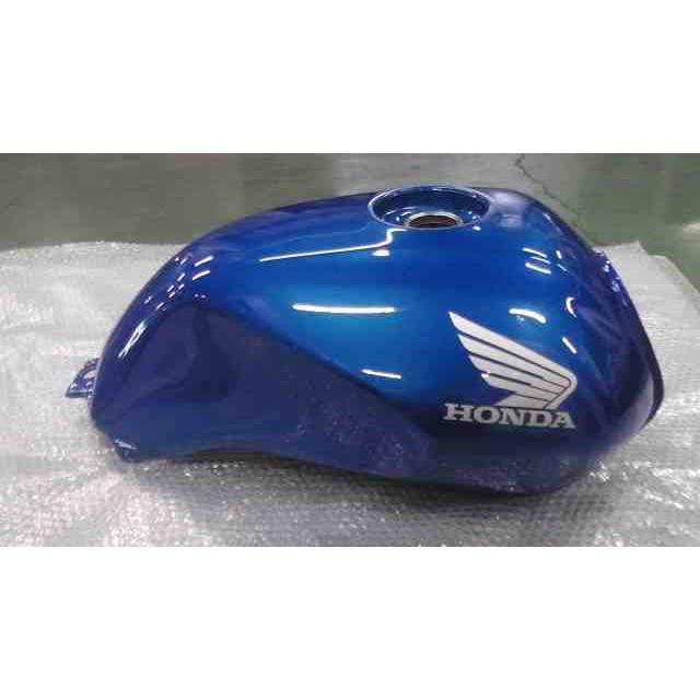 CB400SF HYPER VTEC NC42 の ガソリンタンク 2 *1678171842 中古 CB400SF HYPER VTEC NC42 の ガソリンタンク 2 *1678171842 中古