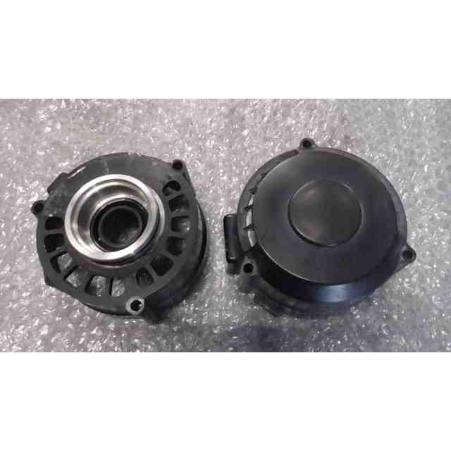 CB750 教習車 RC42-1550xxx の ジェネレーターカバー *1680049967 中古