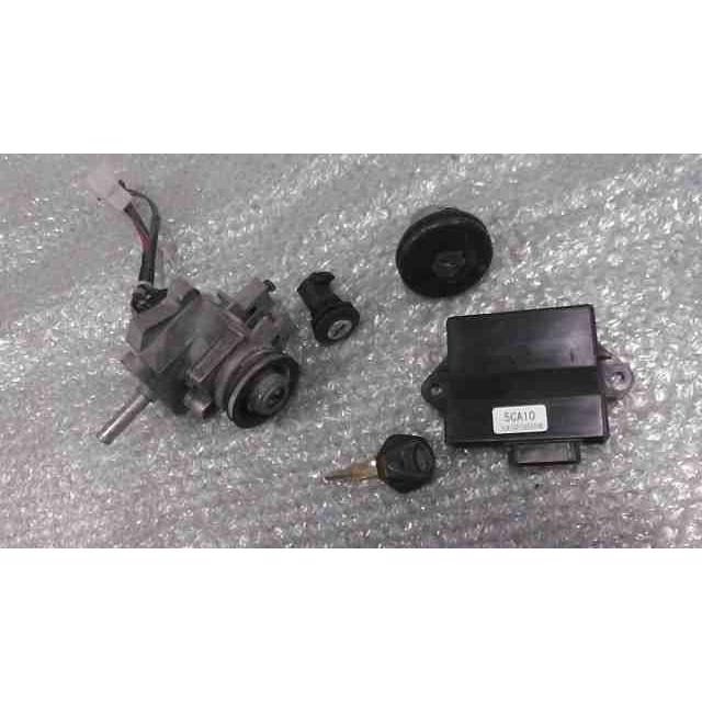 マジェスティ125FI 5CA の キーセット 摩耗 *1680140263 中古 : バイク