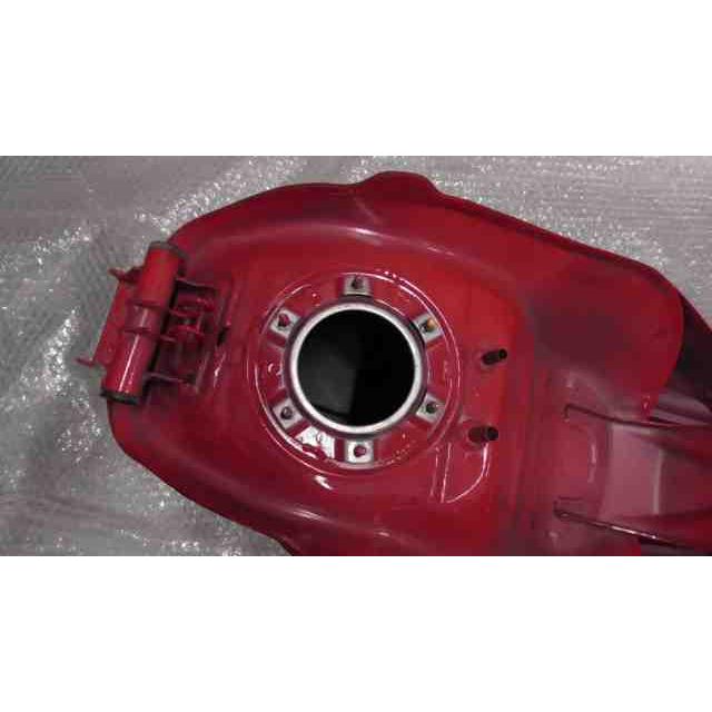 CBR250RR MC51-1004xxx の タンク *1683782389 中古 : バイク CBR250RR MC51-1004xxx の タンク *1683782389 中古 : バイク