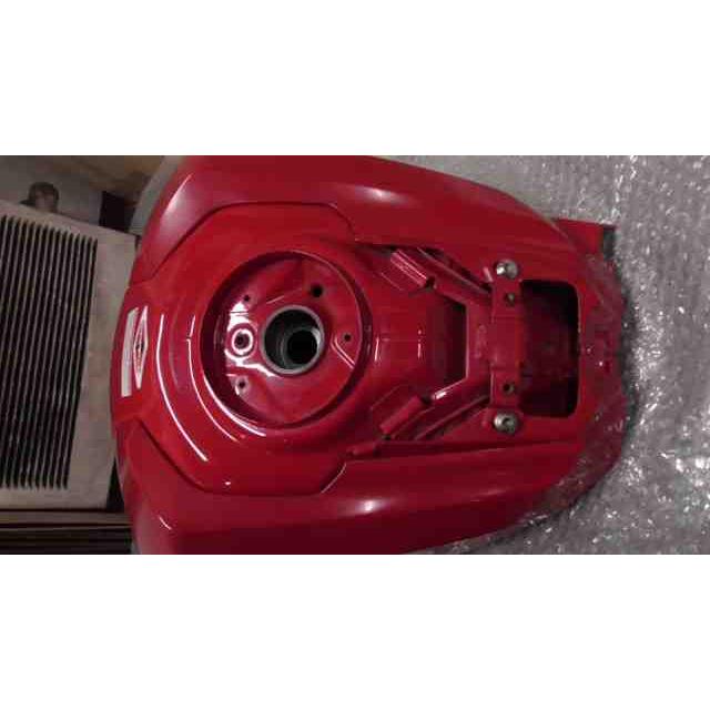 CBR250RR MC51-1004xxx の タンク *1683782389 中古 : バイク CBR250RR MC51-1004xxx の タンク *1683782389 中古 : バイク