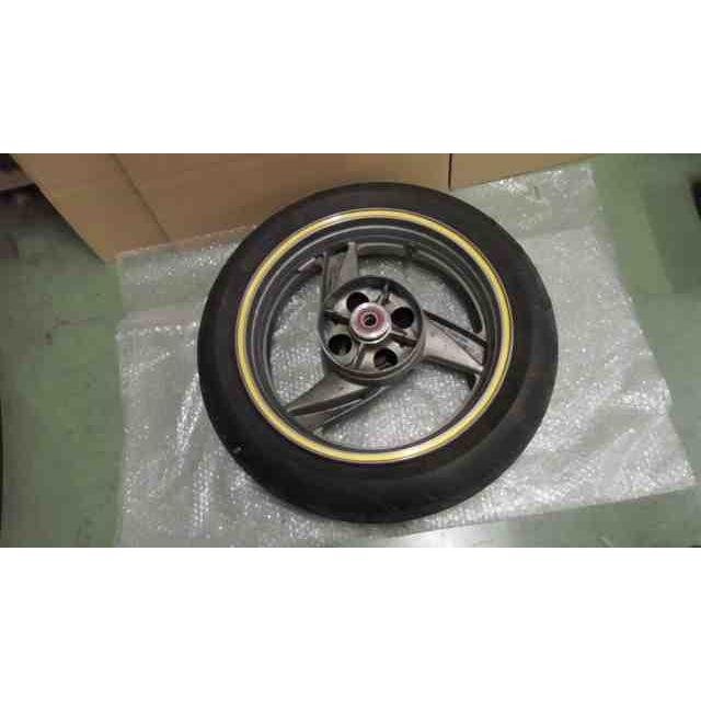 ZZR400 ZX400N-020xxx の リアホイール タイヤ付 *1683878563 中古