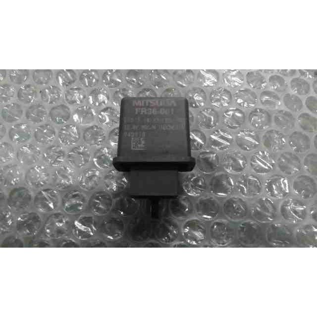 モンキー125 ABS JB02-1009xxx の ウインカーリレー *1691394016 中古