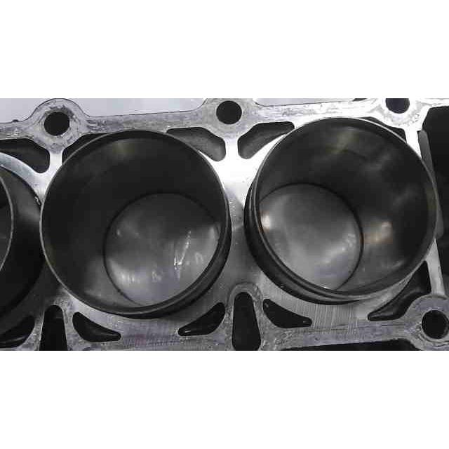 バリオス　ピストン バリオス ZR250A-004xxx の ピストン 2個 *1699491608 中古