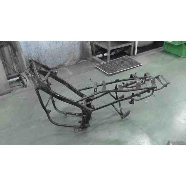 GSX250F アクロス GJ75A-104xxx の フレーム 書類付 *1707186981 中古