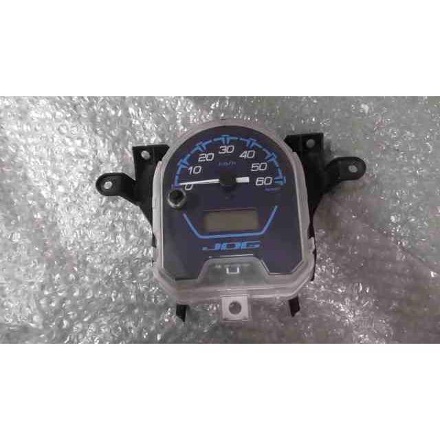 ジョグ(FI) AY01-1046xxx の スピードメーター *1708399529 中古