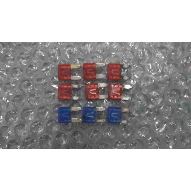 ニンジャ Ninja 250 EX250Lの 平型ヒューズ *1715305166 中古 : バイク