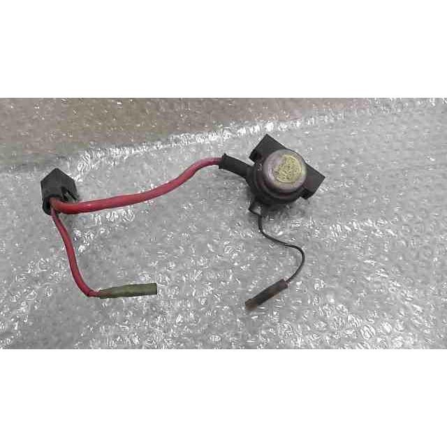 XV250ビラーゴ 3DM-070xxx の スターターリレー *1715733317 中古