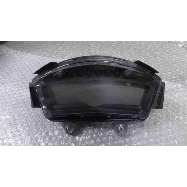 ☆ヤマハ SE82J トリシティ125 メーター トリシティ125 SE82J-005xxx の メーター *1717729919 中古 : バイク