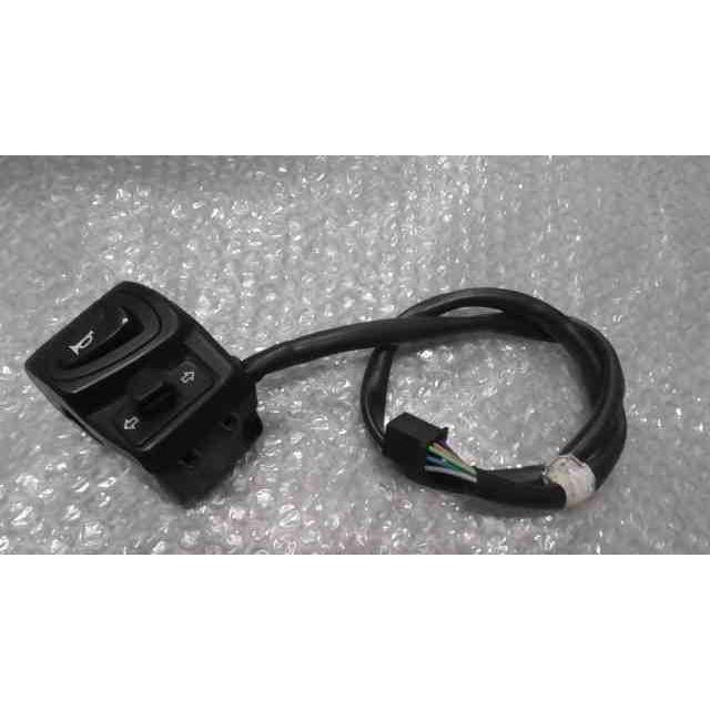 PCX ESP JF28-1306xxx の ハンドル スイッチ 左 *1718070753 中古