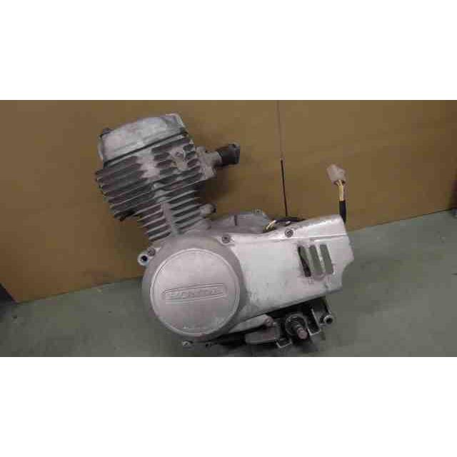 XL50S AD03-1002xxx の エンジン *1720749415 中古 : バイクパーツCITY