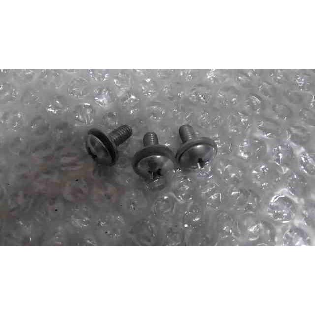 アドレスV100 CE11A-233xxx の フロントカバー ネジ *1722392186 中古
