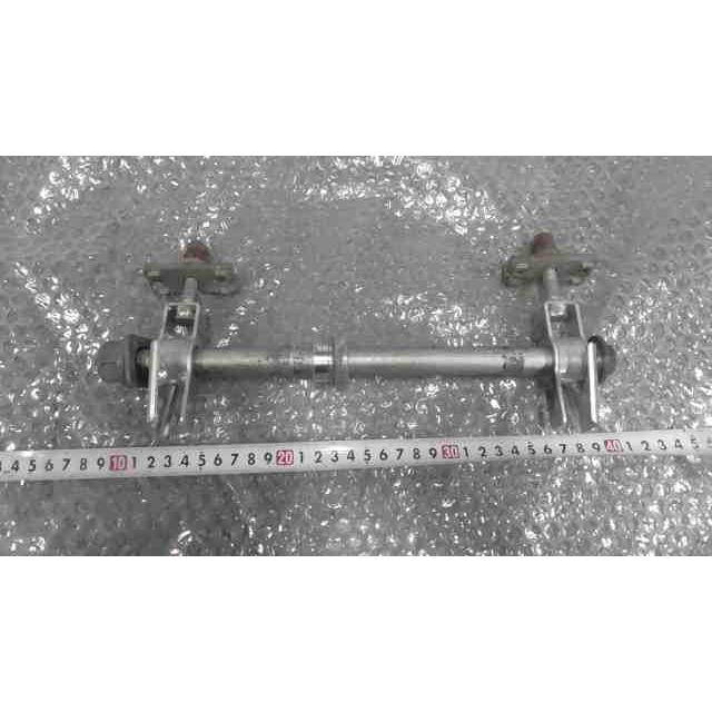 FTR223 MC34-1210xxx の リアアクスルシャフト *1722473951 中古 