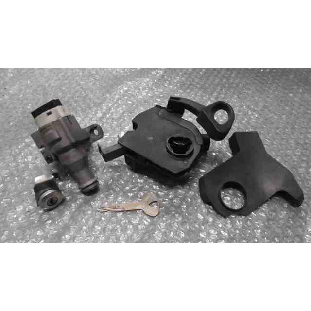 グランドアクシス100 SB06J-207xxx の キーセット *1722572300 中古