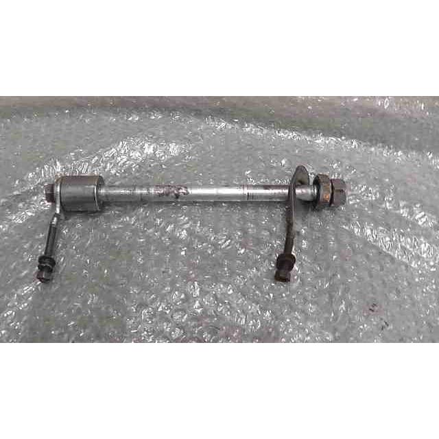 リトルカブ AA01-3054xxx の リアアクスルシャフト *1725519028 中古