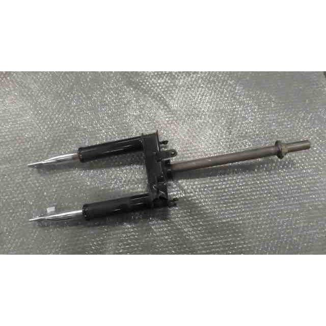 ディオ4スト AF62-1056xxx の フロントフォーク *1725583922 ディオ4スト AF62-1056xxx の フロントフォーク *1725583922