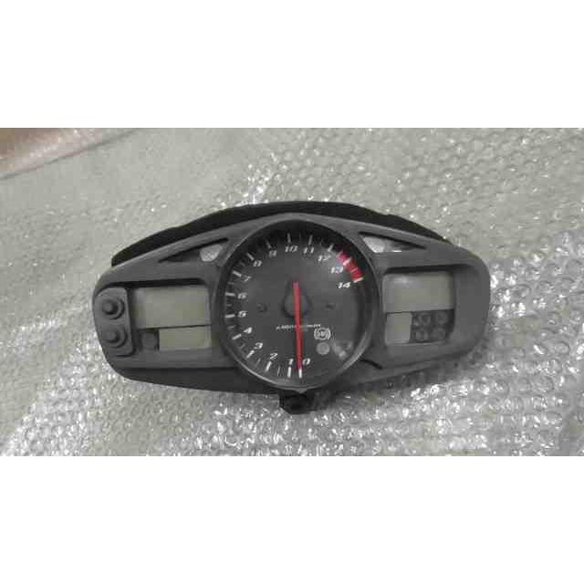 GSR400 GK7DA-102xxx の スピードメーター *1726105822 中古 : バイク