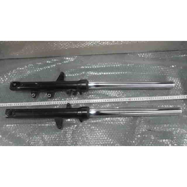 GSR250 LC6GJ55D001102xxx の フロントフォーク *1730164106 中古
