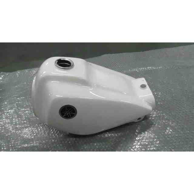 TW225 DG09J-010xxx の 燃料タンク *1732234808 中古 : バイクパーツ