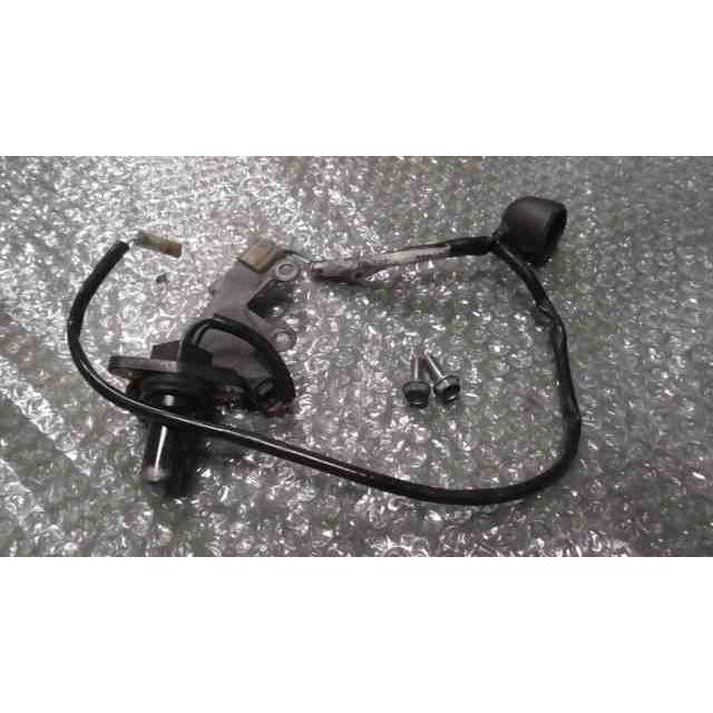 CB400 スーパーボルドール NC42-1104xxx の スピードセンサー