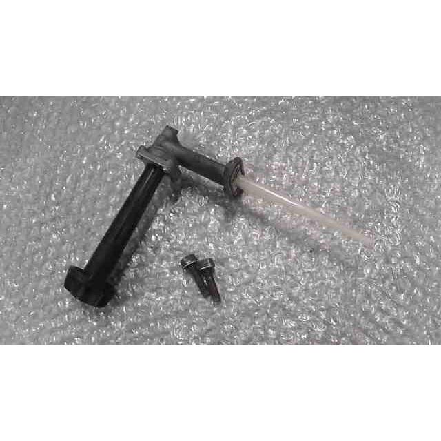エリミネーター250V VN250A-033xxx の 燃料コック *1741916873 中古