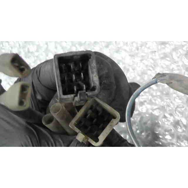 TLR200 MD09 の スピードメーター 割れ *1743732151 中古 TLM200