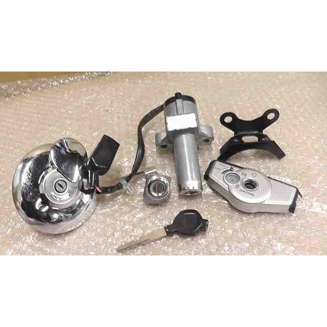 CBF125R LALPJJN55M3201xx の キーセット *1743749931 中古 : バイク