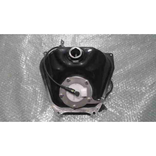 ディオ FI AF68-1000xxx の ガソリンタンク ポンプ *1745452399 中古