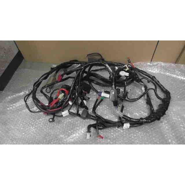 シグナス-X SR FI SED8J-009xxx の メインハーネス *1747106452 中古 