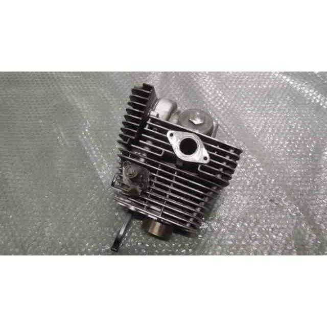 ドラッグスター250 VG05J-000xxx の シリンダー *1748308000 中古