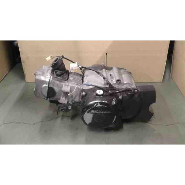 カブFI AA01-1729xxx の エンジン *1770343903 中古 : バイクパーツ