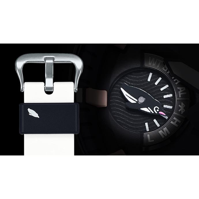 【未使用】ガラパゴスペンギンモデル GA-B2100CD-1A7JR G-SHOCK GA-B2100CD-1A7JR チャールズ・ダーウィン財団 コラボ