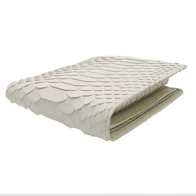 送料無料 白蛇 錦ヘビ 無双 二つ折り財布 錦蛇革使用 日本製 メンズ レディース 縁起物 パイソン ニシキヘビ さいふ サイフ 2つ折り財布 白蛇 錦ヘビ 無双 二つ折り財布 錦蛇革使用 日本製 メンズ レディース