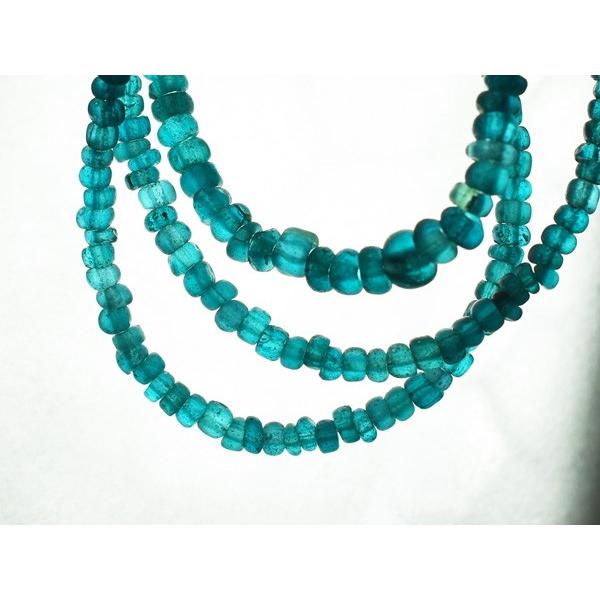 ○わくわく とんぼ玉☆ナガ族模様付多型状クレービーズ一連1 蜻蛉玉