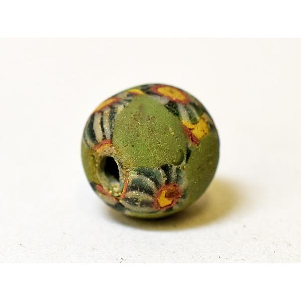 ジャワ島アンティークトンボ玉ネックレス ジャワ島アンティークトンボ玉ネックレス - メルカリ