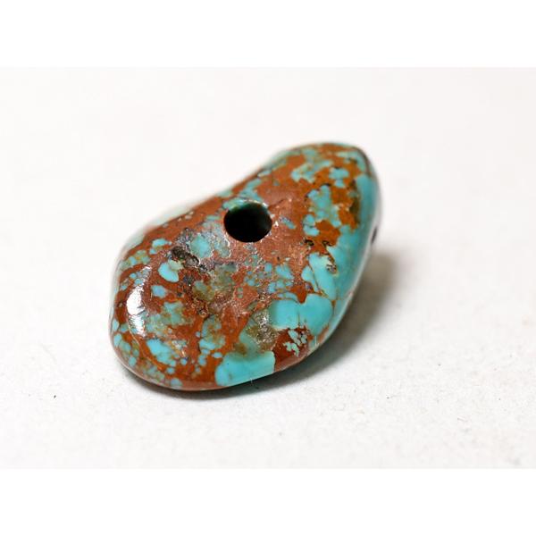 ●わくわく とんぼ玉★OLDチベタンターコイズ緑色垂直孔ビーズ2 トルコ石【2511】【送料無料】【ZB25015-2】_2